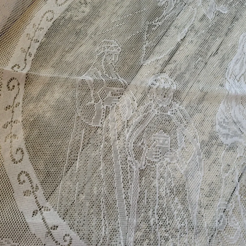 Vintage White Lace Tablecloth Nativity Christmas Christ Jesus‎ Cottagecore 60x80